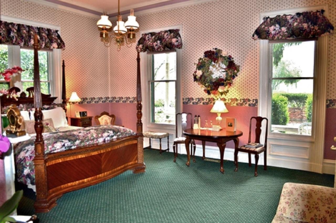 The Gables Wine Country Inn Santa Rosa Esterno foto